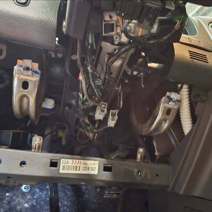 Wiring & Electrical Repair at MGM Vehicle Services, Anchorage, AK